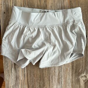 Under Armour women’s size medium shorts